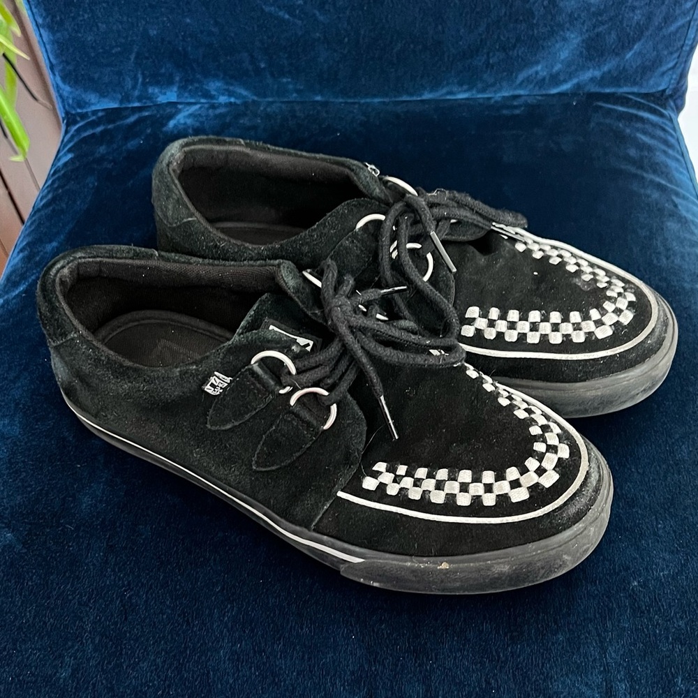 TUK Shoes, Unisex Adult Sneakers, Suede D-Ring Sneaker